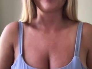 chloekiss