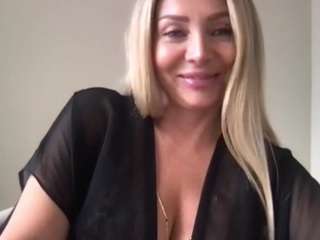 chloekiss