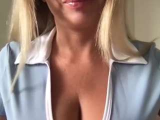 chloekiss live webcam show