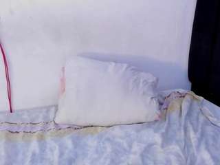 hellokitty900 live cam preview