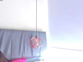 iisabella-noa Sex Cam Show