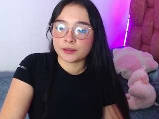 Nahia-Brm live webcam show