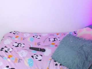 Nahia-Brm live webcam show