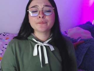 Nahia-Brm live webcam show