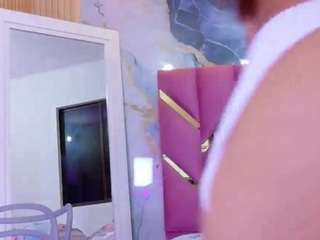 softlatina live webcam show