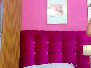 softlatina live cam preview