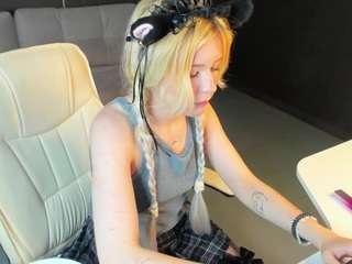 kikipeachhh
