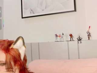 Red-RoxyFoxy