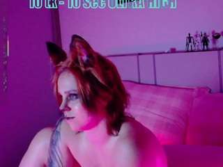 Red-RoxyFoxy