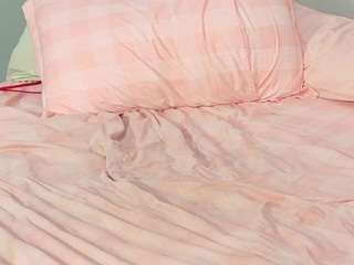 Red-RoxyFoxy live cam preview