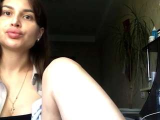 yadiraswarm live webcam show