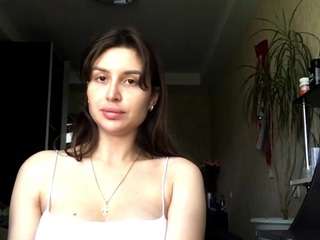 YadiraSwarm live webcam show