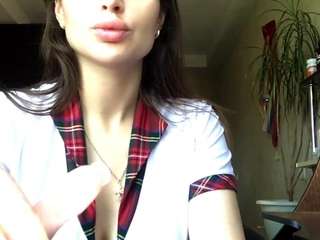 YadiraSwarm live webcam show