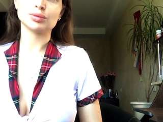 YadiraSwarm live webcam show