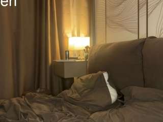 CtrlMeBaby live webcam show