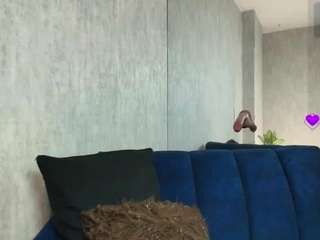 dannaglow live webcam show