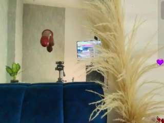 dannaglow's live room
