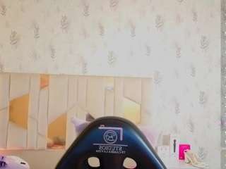 mariana-tay live webcam show