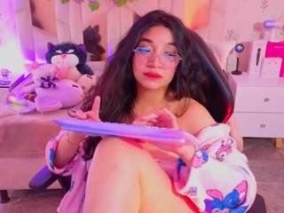 mariana-tay Live Webcam on CamSoda