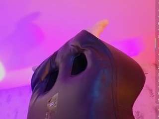 mariana-tay's live room