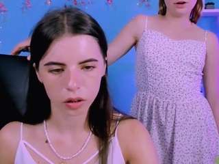 bella-sky Sex Cam Show