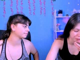 bella-sky Live Webcam on CamSoda