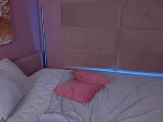jesss1ca-jens Live Webcam on CamSoda