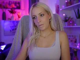 lucycutie live webcam show