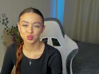 NicoleRossss live webcam show