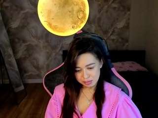 Live cam show with NicoleRossss