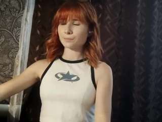 Cadie live webcam show