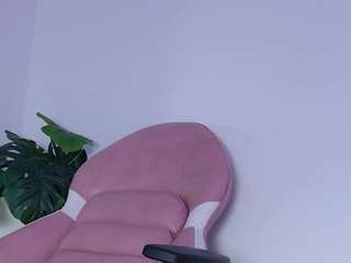Luciana-Petite