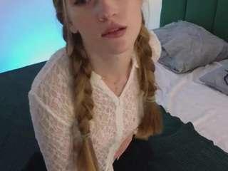 Mary-Bradley live webcam show