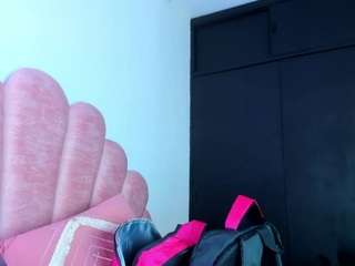 naughtybigass01