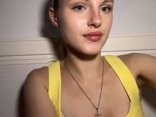 DenisseTinnin live webcam show