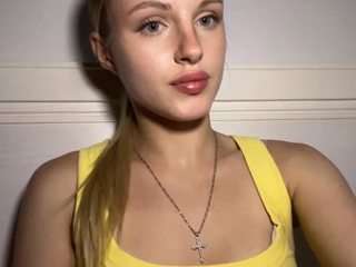DenisseTinnin live webcam show