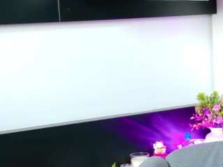 LianaJordanovich live webcam show