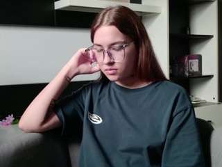Live cam show with LianaJordanovich