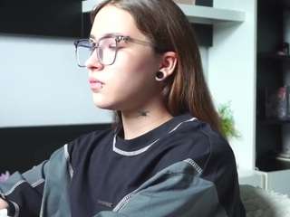 LianaJordanovich live cam preview
