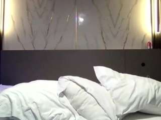 Live webcam model stalliontheesavage on Soda Cams