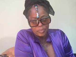 stalliontheesavage's CamSoda show and profile