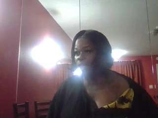 le modèle stalliontheesavage est en webcam porno dans un show sur le site camsoda, il possède les tags suivants: ass,bedroom,bikini,blowjob,cum,green eyes,kinky,lingerie,solo,teen (18+),toes,young adult,hd