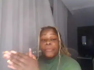 AFRICA THEE SAVAGE's Live Sex Cam Show