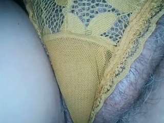 Elizza6869
