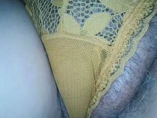 Elizza6869