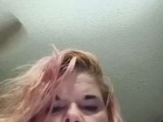 slut4yuo91 live webcam show