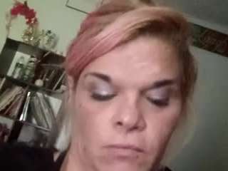 slut4yuo91 live webcam show