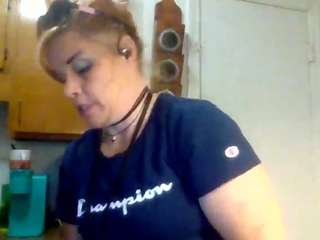 slut4yuo91 live webcam show