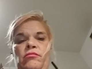 slut4yuo91 live profile
