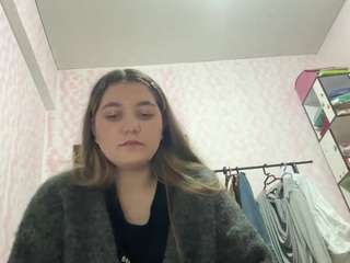 Emma live cam preview